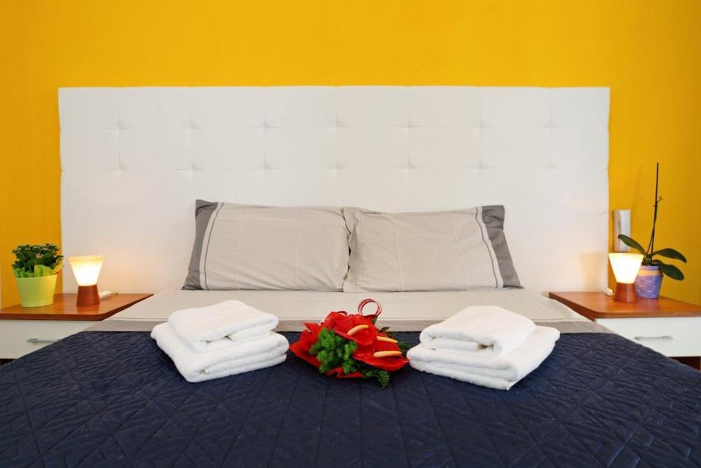 Riviera Ionica Aparthotel Santa Teresa Di Riva Luaran gambar