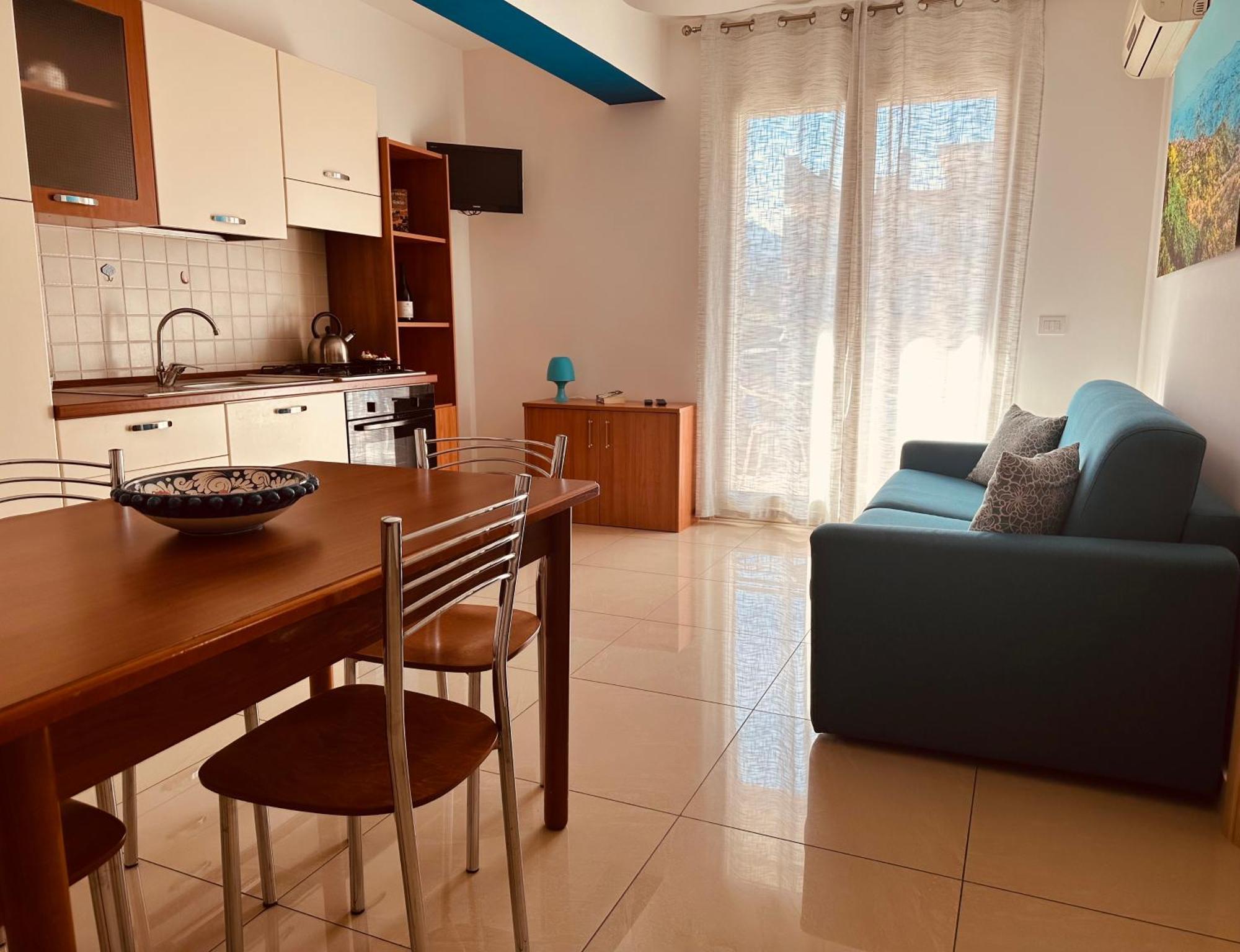 Riviera Ionica Aparthotel Santa Teresa Di Riva Luaran gambar